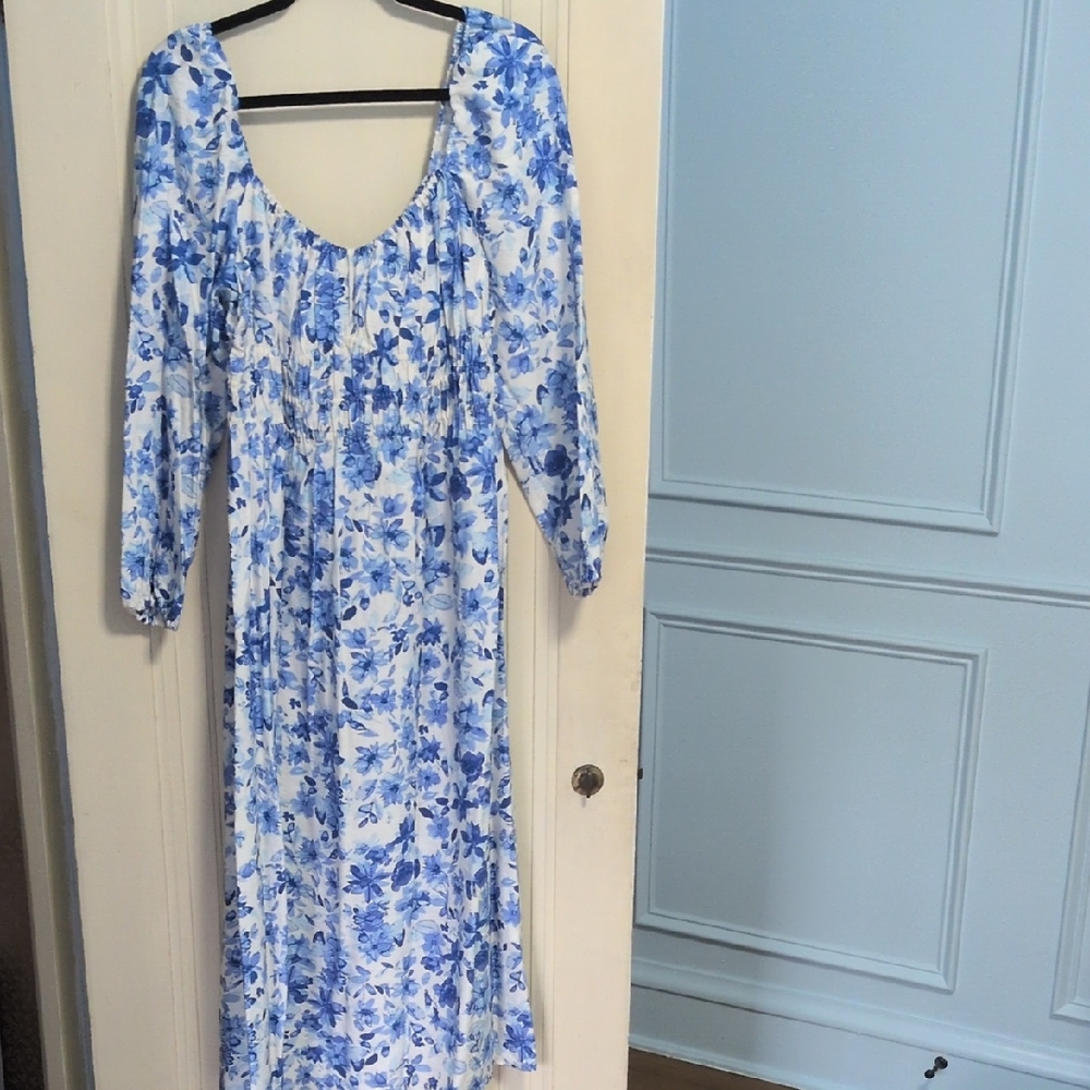 H&M Blue Floral Long Sleeve Dress